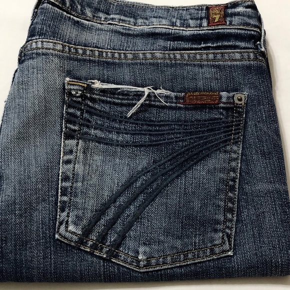 7 For All Mankind Dojo Distressed Cropped - Sz 31 - Picture 1 of 16